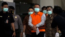 Edhy Prabowo Diduga Gunakan Uang Suap Ekspor Benur untuk Bagi-bagi Mobil