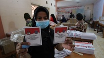 KPU Tangsel Rampung Sortir Surat Suara Pilkada