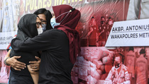 Iyut Bing Slamet Jalani Rehabilitasi di RSKO