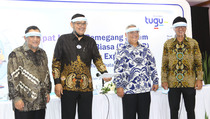 Presdir Tugu Insurance Raih Penghargaan di TLA 2020