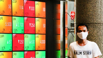 Baru Dibuka, IHSG Langsung Anjlok 1,7%