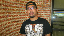 Konser Guns 'N Roses, Arian Seringai Santai