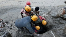 Akibat Banjir Bandang, 140 Warga India Masih Hilang