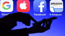 Mata-matai Pengguna, Google dan Facebook Didenda Rp 3,39 Triliun