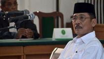 Terungkap dalam Dakwaan, Bupati Barru Minta Mobil Pajero