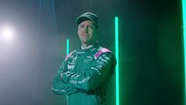 Vettel Sebut Membalap di Ferrari Adalah Pengalaman Unik