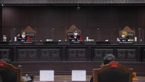 Orient Riwu Telah Lepas Kewarganegaraan AS