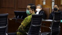 Perkara Bansos Covid-19, Eks Mensos Juliari Didakwa Terima Suap Rp 32,4 Miliar