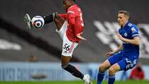 Manchester United Tumbang, Manchester City Juara