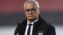 Claudio Ranieri Siap Terima Tawaran untuk Latih Tim Nasional