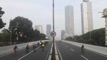 Seorang Pesepeda Meninggal Saat Uji Coba Jalur Sepeda di JLNT Casablanca