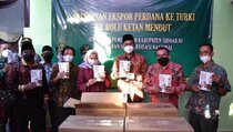 Keripik Brownies Ketan Produksi IKM di Sidoarjo Diekspor ke Turki