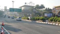 Hari Pertama PPKM Darurat, Arus ke Puncak Lengang