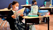 Cegah Penularan Covid-19, Sekolah di California Masih Wajibkan Masker