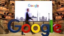 Google Dituduh Curi Data Pribadi untuk Kembangkan Bard