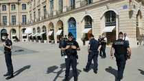Perampokan Bersenjata di Paris, Perhiasan Rp 167 Miliar Digasak