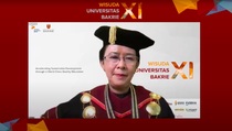 Wisuda Ke-11 Universitas Bakrie Luluskan 485 Mahasiswa