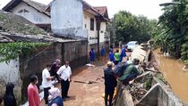 ‎Tanggul Jebol, Bumi Nasio Indah Masih Terendam Banjir