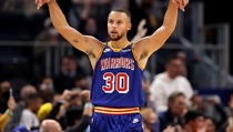 Basket NBA, Curry Pimpin Warriors Hantam Nets