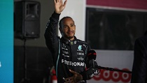 Lewis Hamilton Hengkang dari Mercedes ke Ferrari mulai 2025