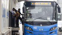 Penumpang TransJakarta Diperkenankan Buka Puasa dalam Bus, Ini Aturannya