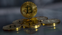 Aset Kripto Menghijau, Harga Bitcoin Naik ke US$ 26.000-an