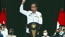 Jokowi Sebut Tak Layak Dapat Gelar Bapak Pembangunan Desa