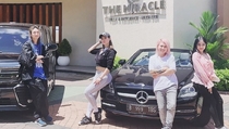 Ucapkan Selamat Menunaikan Ibadah Puasa, Maria Ozawa Juga Bersedekah di Bali