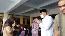 Golkar DKI Minta Anak-anak Belajar Agama pada Guru Secara Langsung