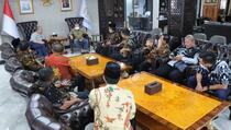 Temui Ketua DPD, PSHT Laporkan Perkembangan Kegiatan 1 Abad