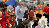 Supermal Karawaci Ajak Yatim Belanja Kebutuhan Lebaran