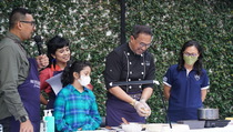 Apresiasi Pelanggan Premium, First Media Gelar Baking Class