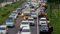 Imbauan bagi Pemudik, Hindari Istirahat di Bahu Jalan Tol