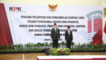 Lantik 43 Pejabat Fungsional, Sekjen KPK Harap Bebas Intervensi Politik