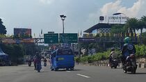 Minggu Sore, Jalur Puncak Bogor Satu Arah Menuju Jakarta