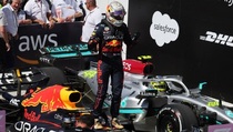 F1 GP Prancis: Verstappen Juara, Leclerc Gagal Finis