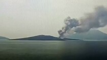 PVMBG: Tak Boleh Ada Aktivitas 5 Km dari Anak Krakatau
