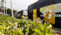 Kendaraan Wisata Gantikan Bus di Jalur Alternatif Puncak