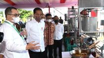 Teten Sebut Minyak Makan Merah Solusi Masalah Minyak Goreng