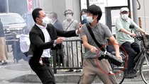 Analis: Senjata untuk Membunuh Shinzo Abe Bisa Dibuat Sehari