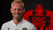 Schmeichel Absen, Denmark Kehilangan Pilar pada Play-off Piala Dunia