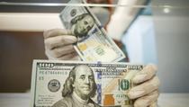Dolar AS Menguat Seusai Ketua Fed Isyaratkan Suku Bunga Naik