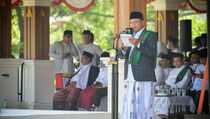 Wagub Jabar: Santri Harus Terdepan dalam Menjaga NKRI
