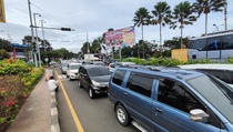 Tanggal Muda, Jalur Puncak Macet 3 Kilometer Mulai dari KM 45