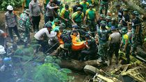 9 Jenazah Guru TK Korban Gempa Cianjur Ditemukan Basarnas