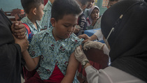 Pakar Pastikan Imunisasi Anak Saat Ramadan Aman Dilakukan