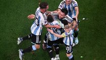 Kalahkan Australia 2-1, Argentina ke Perempat Final