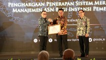 Menteri Pertanian Menerima Penghargaan Anugerah Meritrokrasi Tahun 2022