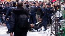Demonstran Kurdi Bentrok dengan Polisi setelah Penembakan di Paris