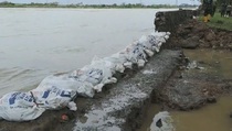 4 Tanggul Laut Jebol, Perumahan di Semarang Terendam Banjir